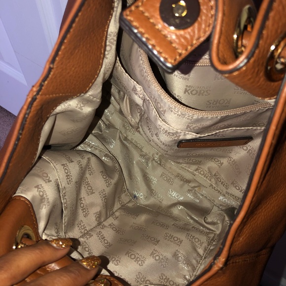 Michael Kors tan leather ring tassel tote - Picture 4 of 6